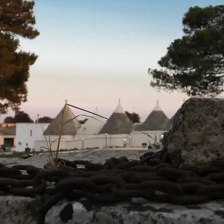 Masseria Nuove Caselle Bed & Breakfast 3*